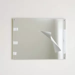 Jak odkleić lustro przyklejone klejem montażowym