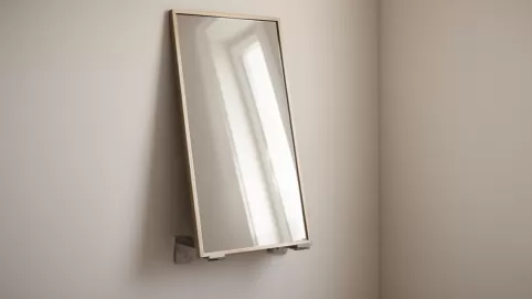 Jak powiesić lustro odchylone od ściany